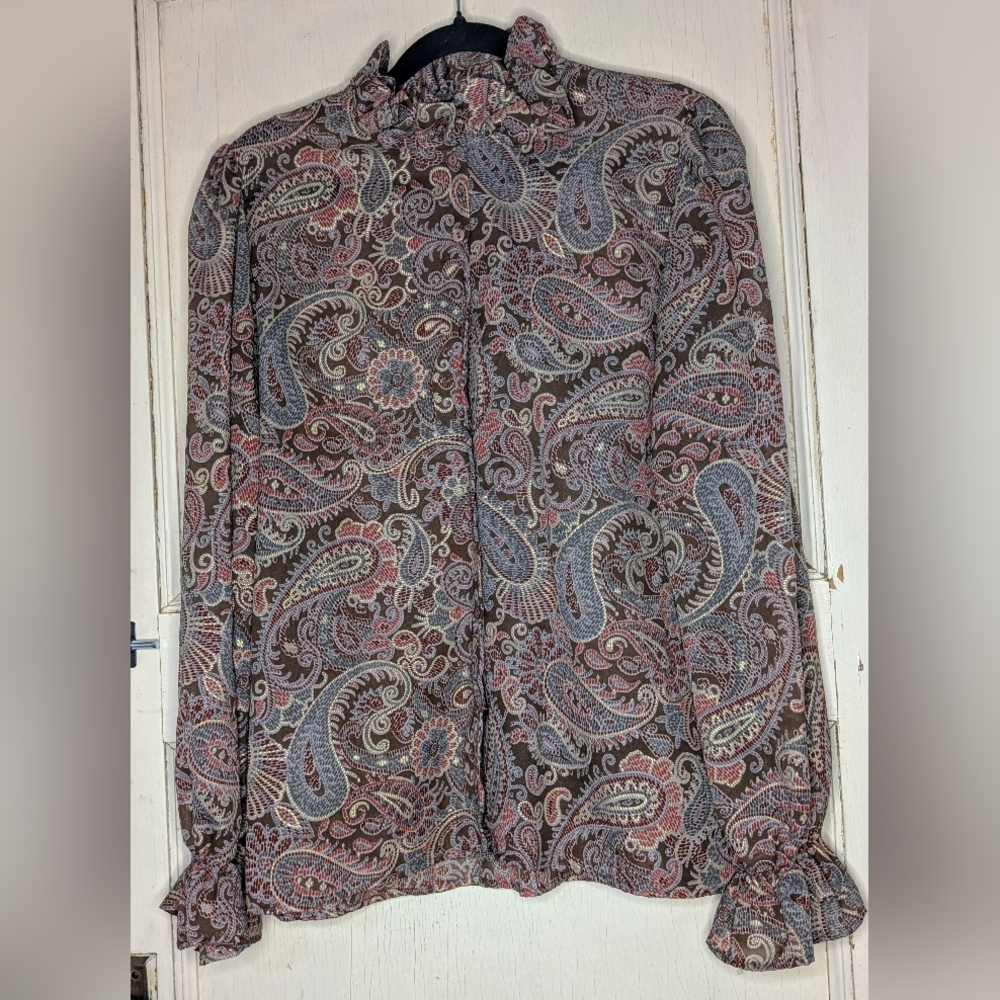 2/$20 Vintage Eaton Paisley Blouse